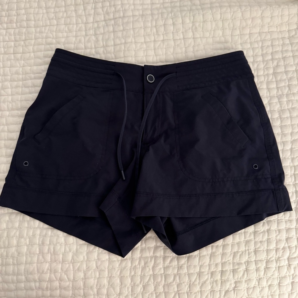 Athleta Women's Black Shorts